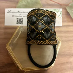 366.上品ネイビーインド刺繍リボンヘアゴム