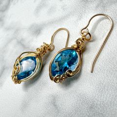 スイスブルートパーズ　ピアス