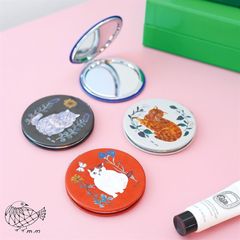 新品 松尾ミユキ コンパクト ミラー Momo 等倍鏡 拡大鏡 猫 ねこ ネコ
