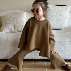 セットアップ　新品　韓国風　ニット　セーター　トレーナー　フレアパンツ　ブラウン　おしゃれ　　かわいい　100cm  フォロー割