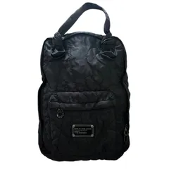 美品 MARC BY MARC JACOBS マークバイマークジェイコブス リュック バックパック デイバック キルティング ロゴ ステッチ 刺繍 ブラック 黒