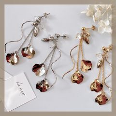 【304ステンレス 24KGP 本金メッキ ポスト】 メタル 花びら シルバー ゴールド チェーン ワイヤー 揺れる 天然石 クォーツ クリスタル クリア ビーズ ピアス ハンドメイドピアス アレルギー対応 【イヤリング変更可能】