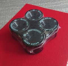 Item thumbnail for item 90bfdeba-0f85-40d4-bb6f-63d03fe0a57e