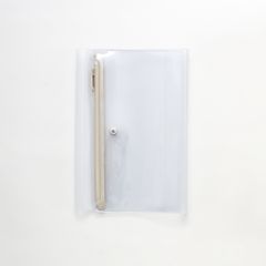 ダイゴー　isshoni.ペンケース付きノートカバーPVC   B6サイズR　　クリアベージュ　N1934