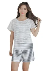 [アウニイ] 水着 レディース 体型カバー タンキニセット 可愛い水着 ママ水着 人気 タンキニ トップス Tシャツ ショートパンツ 4点セット プール 水泳 海水浴 海 川 キャンプ 夏 サマー リゾート 旅行  [ホワイト ボーダー / 1966] [L]