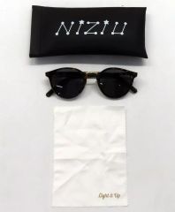 NiziU サングラス MAYAプロデュース トレカおまけ付き - メルカリ