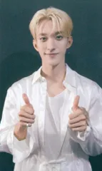 SEVENTEEN TSUTAYA DK SPILL THE FEELS