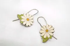 クリスチャン ディオール 希少 ピアス フック デイジー 花 フラワー