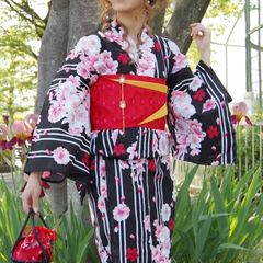 【🌟大特価🌟】定価11,000円  夢千代　F柄 レディース　女子　浴衣　単品　お祭り　花火大会　夏　盆踊り　デート　イベント　綿100%  桜　さくら ブラック 黒　ピンク　姫　大人可愛い　個性派　 昭和レトロ　和モダン　誕生日　プレゼント　ラメ