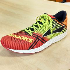 Brooks（ブルックス）【Hyperion（ハイペリオン）】 メンズ  レッド28.0cm