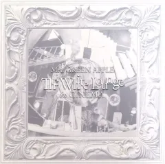 【中古】邦画Blu-ray Disc Mrs.GREEN APPLE / The White Lounge in CINEMA[初回限定BOX版] (修正版)