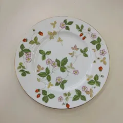 WEDGWOOD　WILD STRAWBERRY　ウェッジウッド　ワイルドストロベリー　プレート