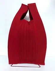 激レア！早い者勝ち【未使用】ISSEY MIYAKE PLEATS PLEASE プリーツプリーズ トートバッグ レッド ハンドバッグ 日本製 定番　I6