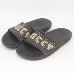 ITNEPRYNJU9C GUCCI グッチ SEGA セガコラボ サンダル ブラック×ゴールド ロゴ フラット ビーチサンダル ラバー レザー カジュアル ミュール