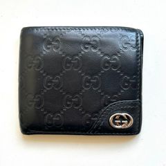 GUCCI ブラック GGパターン 二つ折り財布 GUCCI ブラック GGパターン 二つ折り財布 - メルカリ