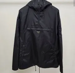 35万 21AW プラダ ラフシモンズ テクニカルナイロン テーラードジャケット 35万 21AW プラダ ラフシモンズ テクニカルナイロン テーラード
