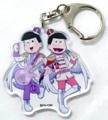 【中古】キーホルダー・マスコット(キャラクター) トド松＆おそ松 「えいがのおそ松さん 天使バンド in HMV ペアアクリルキーホルダーコレクション 天使バンドVer.」