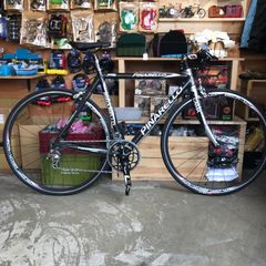 PINARELLO ANGLIRU 2007年モデル　アルミフレームカーボンバック　フラットバーロード　ピナレロ　アングリル