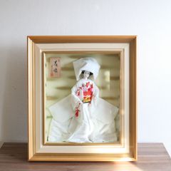 美品　日本人形　花嫁人形　昭和レトロ　置物　着物　和装　お祝い 花嫁人形 日本人形 額入り 着物 昭和レトロ 幅54㎝ 高さ62