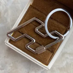 ラスト！キーホルダー　キーリング　イニシャル　シルバーカラー　H まとめ割