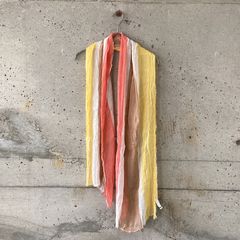 VINCENT PRADIER Made in ITALY白×黄×赤ストール