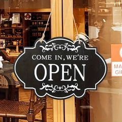 オープンクローズ看板 サイン ドアノブ プレート 木製 おしゃれ ハンギング 開店 閉店 リバーシブル 表示板 案内板 アンティーク ビンテージ レトロ インテリア雑貨 カフェ 美容室 ネイルサロン ベーカリー 洋菓子店 バー 喫茶店 雑貨店 ランチ ディナー