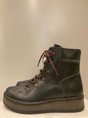 Item thumbnail for item 4284733b-da37-40e1-a753-85ee183c72fb