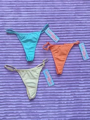 Tバックショーツ　インナーパンツ　スイムウェア　レディース　ビキニ　サイズM　新品　未使用品