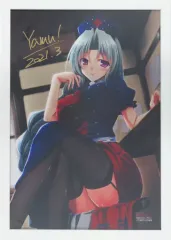 【中古】同人その他雑貨 [直筆サイン入り]【東方Project】額装付きA3イラストフィルム 八意永琳(やむっ) /comプランニング