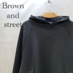 Brown＆Street Brown and Street BS3140563 ワンポイントフーディー パーカー 長袖 トップス 綿100％ スミクロ ダークグレー サイズF レディース