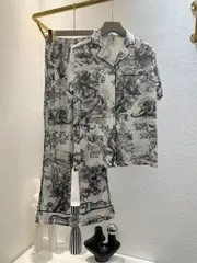 クリスチャンディオール　バスローブ❣️プラスパジャマ❣️ 2025年最新】Christian Dior ルームウェア・パジャマの人気