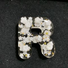 イニシャルチャーム　薔薇
