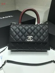 CHANEL シャネル ショルダーバッグ