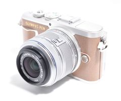 OLYMPUS PEN E-PL9 ブラウン★スマホに送れる 安心の1か月保証★