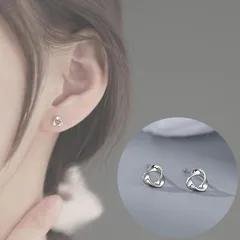 シルバー ねじりサークル スタッド ピアス シンプル 小ぶり 小さい 目立たない