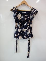 c94●Feroux●フェルゥ●リボンベルト付き⚫︎花柄⚫︎ペプラム⚫︎ブラウスシャツ●size2●濃紺