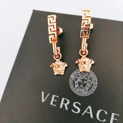 2024年最新】VERSACE ピアスの人気アイテム - メルカリ