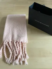 Tommy Hilfiger(トミー ヒルフィガー) ピンク マフラー 販売