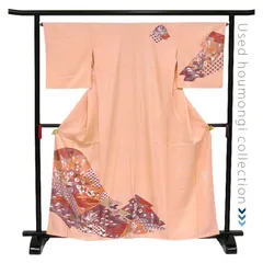 訪問着 正絹 お仕立て上がり 中古  薄オレンジ／花車 古典模様 No,09 Sサイズ  クリーング済み★