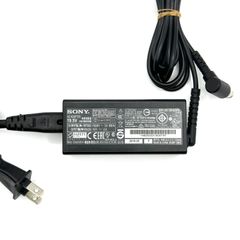 SONY VGP-AC19V75 ソニー 純正 ACアダプター ACアダプタ 充電器 充電ケーブル 電源ケーブル パソコン ノートパソコン PC バイオ VAIO 19.5V 2.3A センタープラス 626-1102