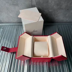 レ*ミ様 オメガ　時計　空箱　6個　セット 全てのレザー ウォッチボックス | OMEGA JP®