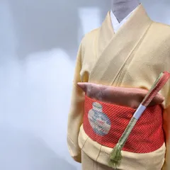 淡い黄色(クリーム系)×草木染織柄　色無地着物一つ紋 【A】