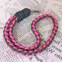 カメラストラップ スマホストラップ パラコード ハンドストラップ 一眼レフ ギフト ピンク 黒 クロ ブラック