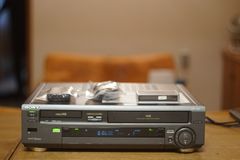 訳あり品 SONY WV-H2 HI8 VHS 8ミリビデオデッキ - メルカリ