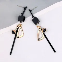 幾何学 ピアス レディース 韓国ファッション オルチャン お洒落 カジュアル フォーマル ゆらゆら デザイン 韓国ファッション オルチャン 贈り物 新品