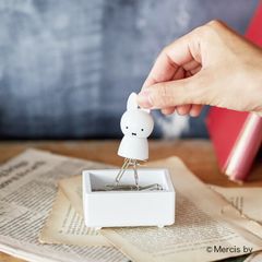 Item thumbnail for item 172e6fae-3614-4db5-aadf-61f9fb6b6c10