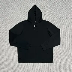 M UNDER ARMOUR アンダーアーマー 起毛 ポリ ブラック フーディー Tシャツ