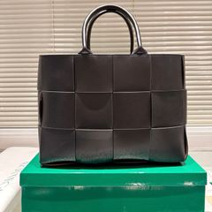 新品 未使用 BOTTEGA VENETA  ブラックトートバッグ