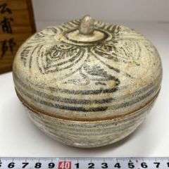工房十鶴　蓋物　やちむん　ドクロ柄 工房十鶴 蓋物 やちむん ドクロ柄 - メルカリ