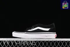 【今日特価】VANS Chukka ミニパン ブラック & ホワイト スポーツ キャンバス ヴァン化 スニーカー！送料無料！在庫限定のお得な価格です！-WTO輸入2